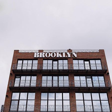 Brooklyn 2 Yablunytsya Exterior foto